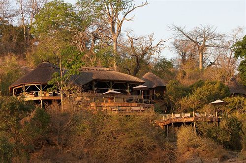 Serena Mivumo River Lodge Mkalinzu Exterior foto