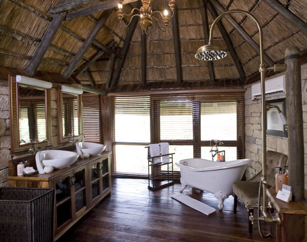 Serena Mivumo River Lodge Mkalinzu Exterior foto